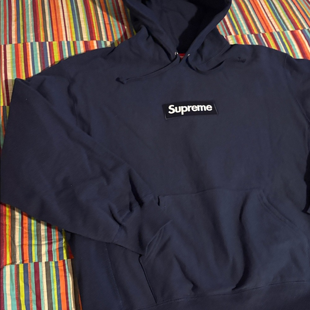 Crazy deal Supreme Navy Hoodie size, extra large brand new with tags - Picture 6 of 16